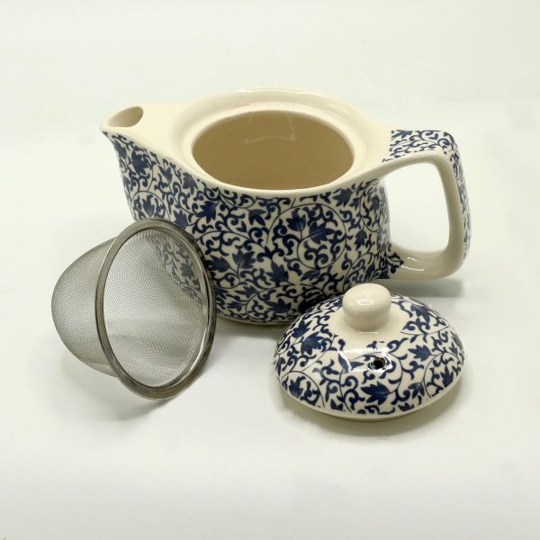 Petite théière à tisane motif bleu — Céramique et métal, vue d’ensemble