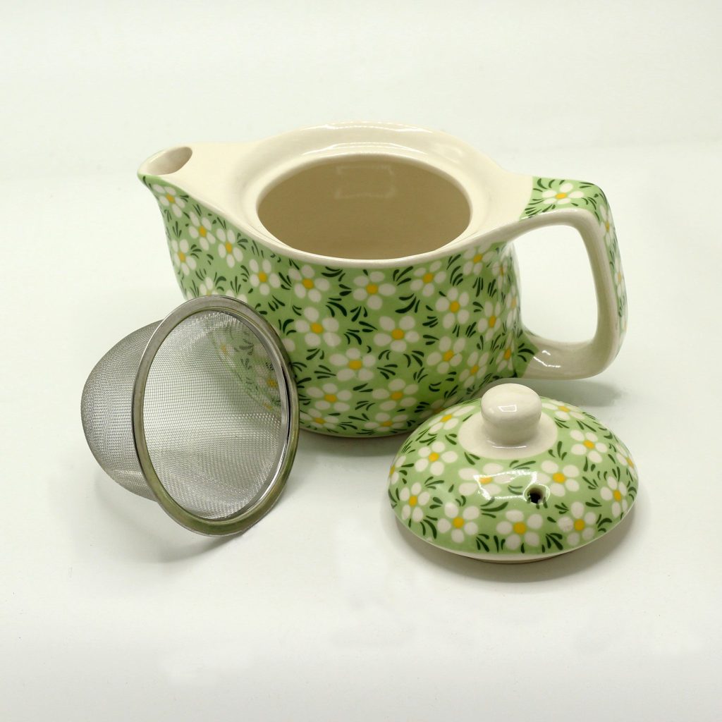Petite théière à tisane marguerite verte — Céramique et métal, vue d’ensemble