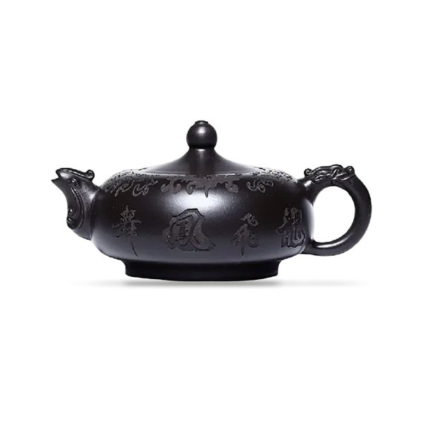 Théière de Yixing 200 ml — filtre à boule, argile brute, sur fond blanc