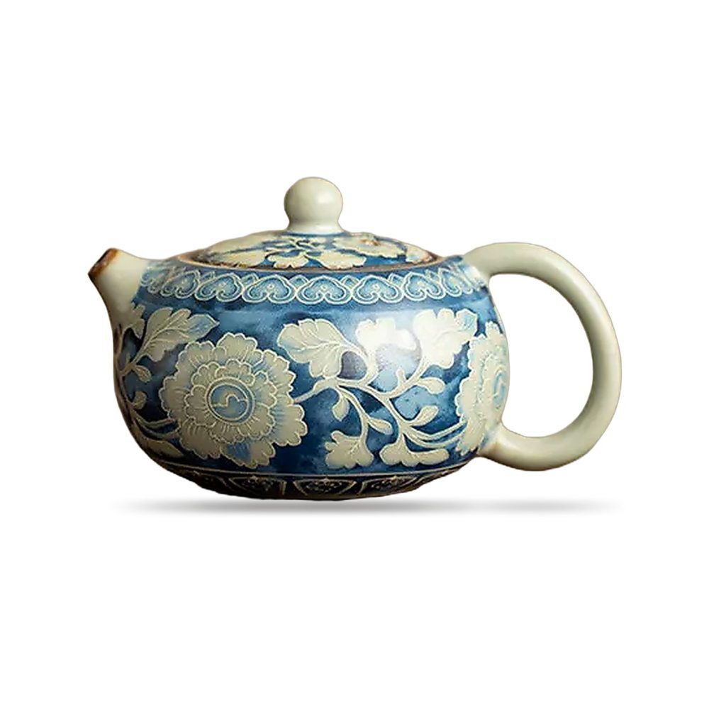 Théière en céramique Ru 230 ml — fleurs bleues, sur fond blanc